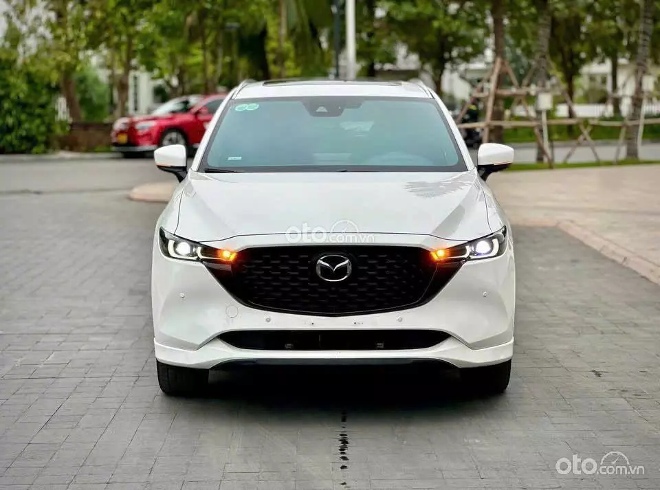 2025 Mazda CX-5 2.0L Premium Exclusive