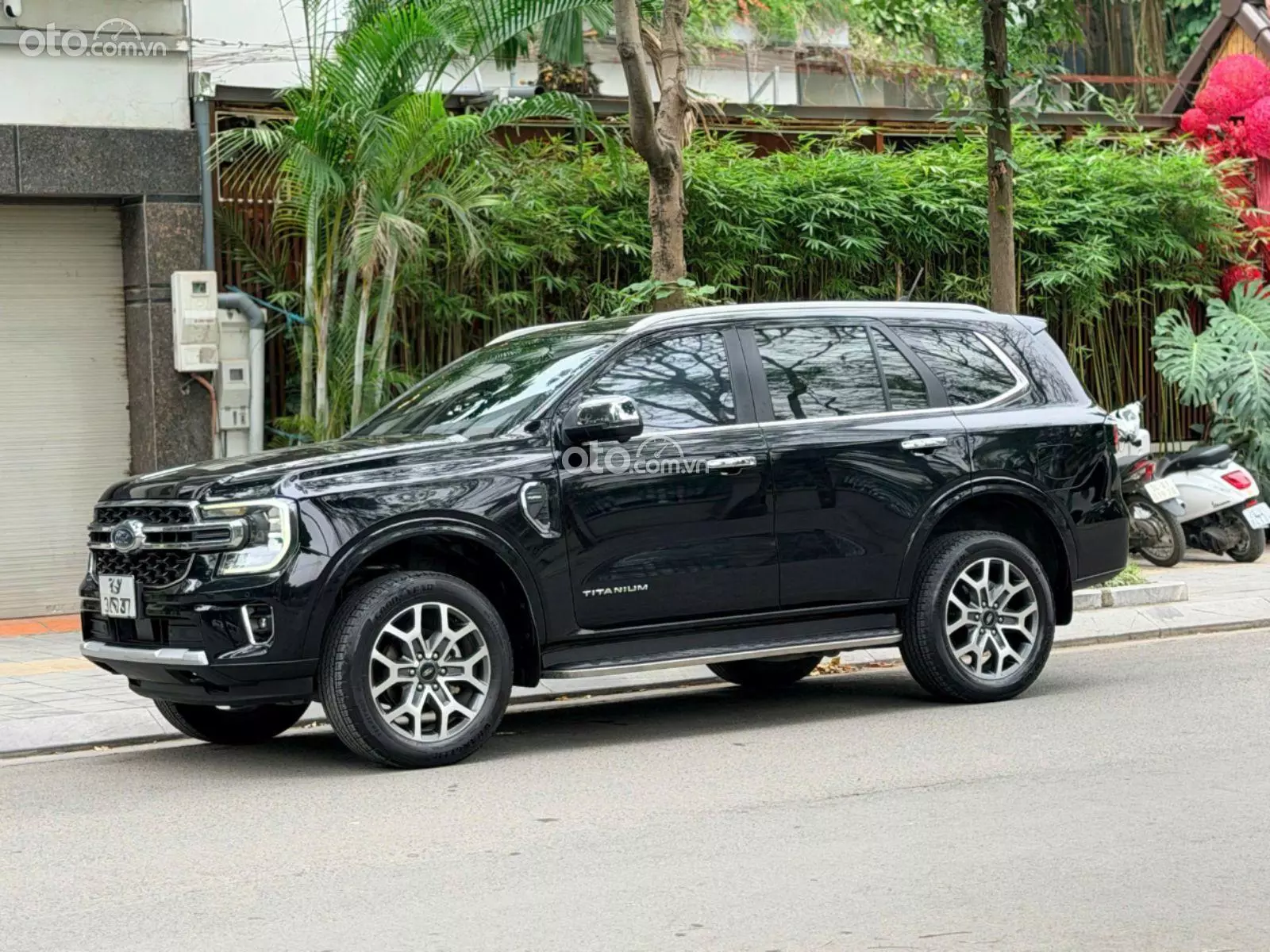 2023 Ford Everest Titanium 2.0 AT 4x2 - ảnh nhỏ 3