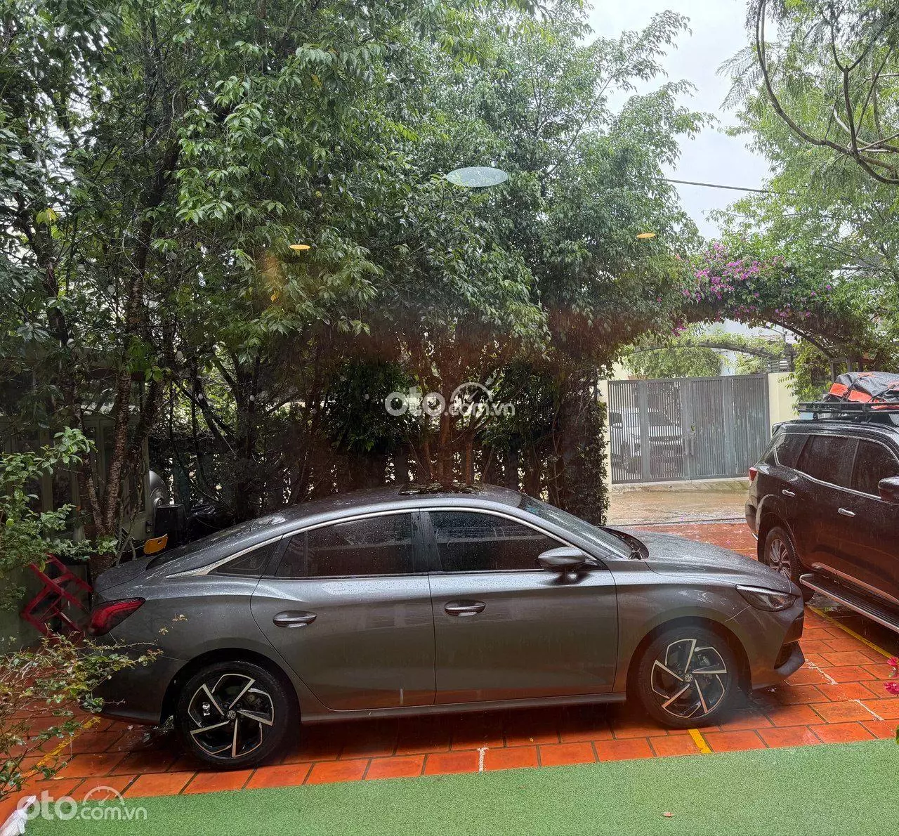 2022 MG 5 LUX