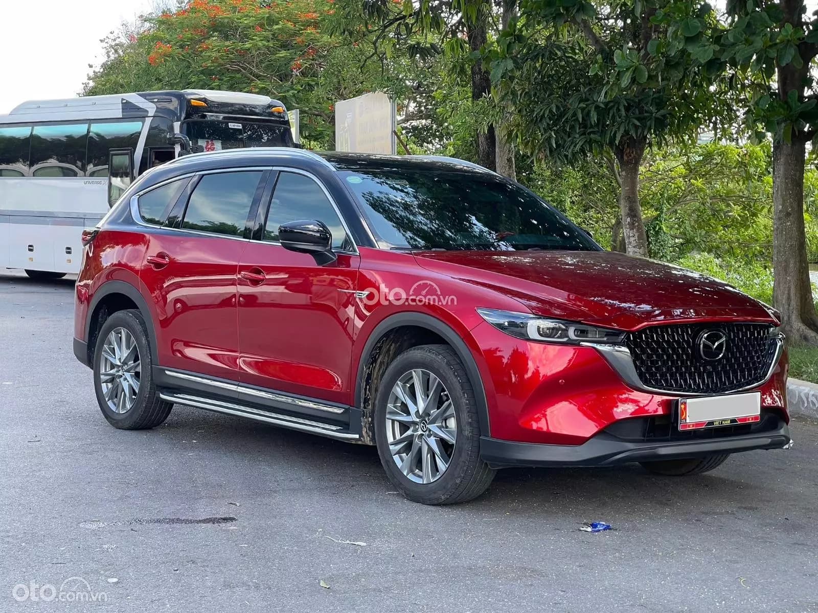 2025 Mazda CX-8 Premium
