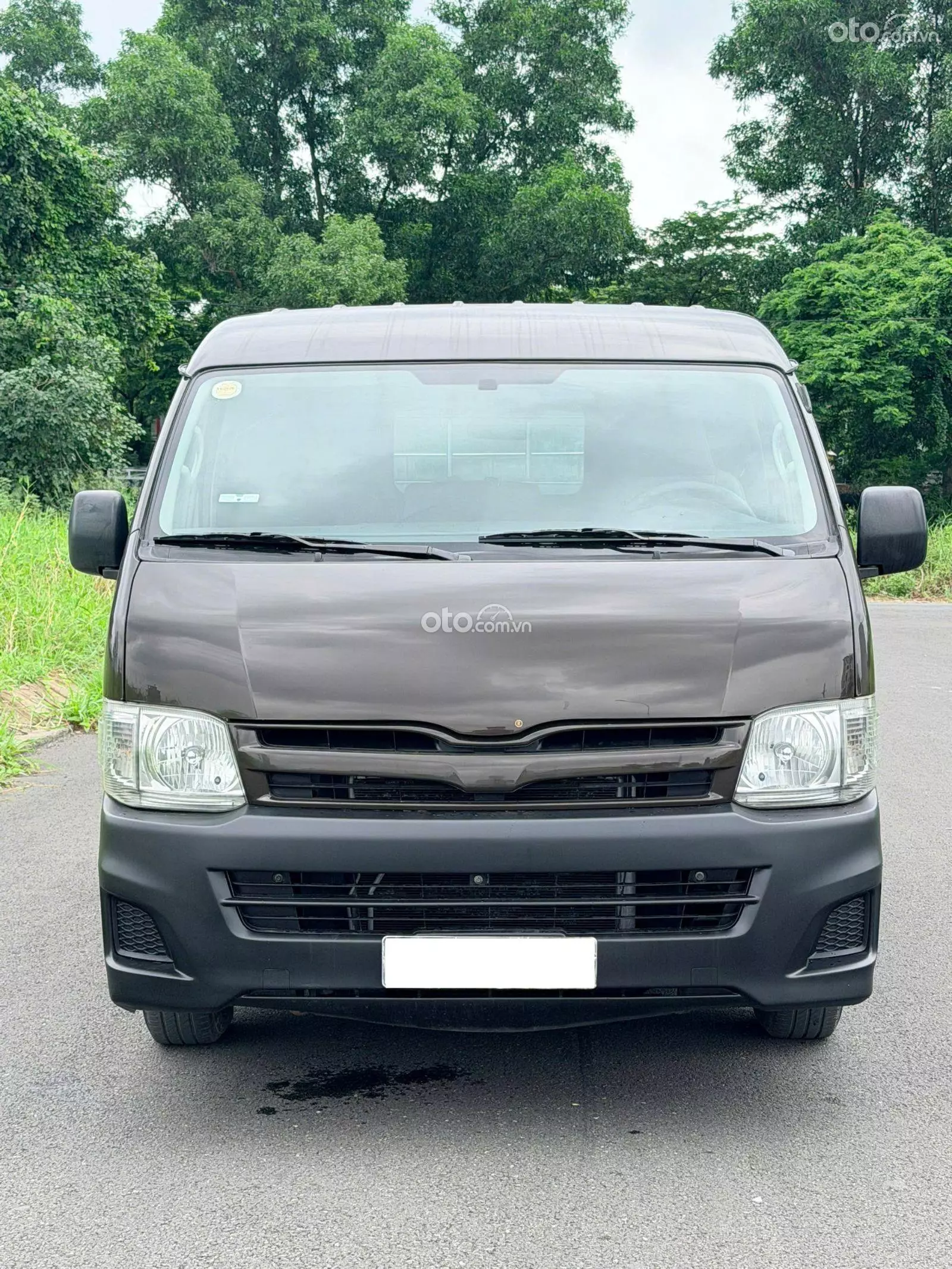 2011 Toyota Hiace