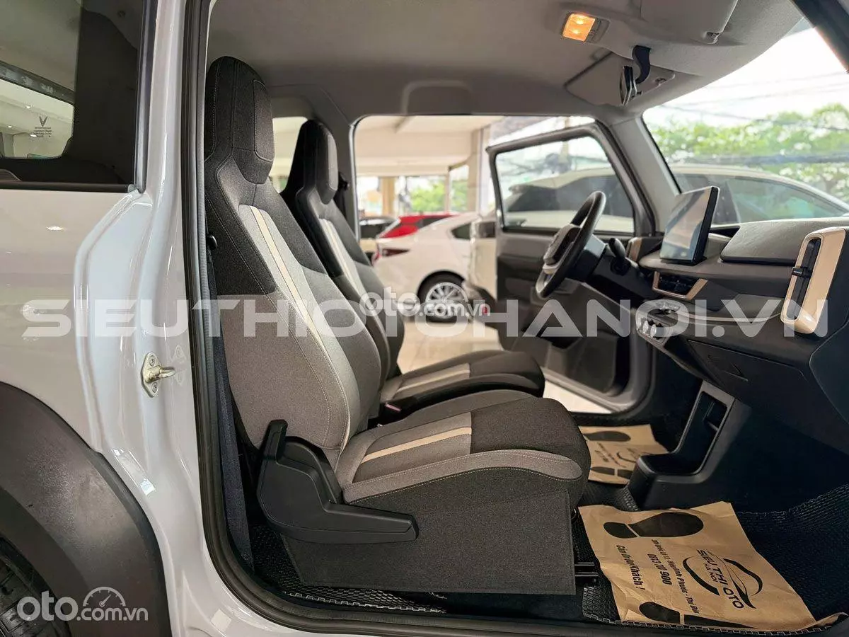 Thumbnail 9
