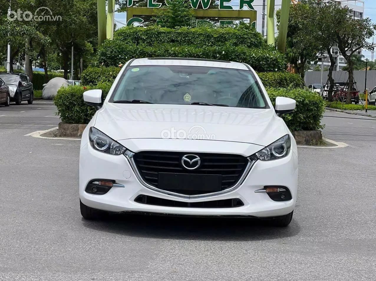 2019 Mazda 3 1.5L Sedan