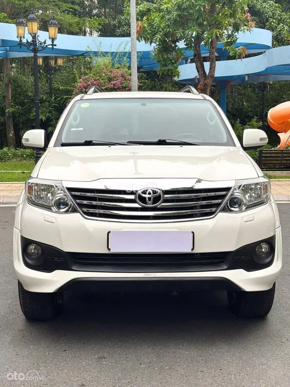 2015 Toyota Fortuner 2.7V TRD 4x4