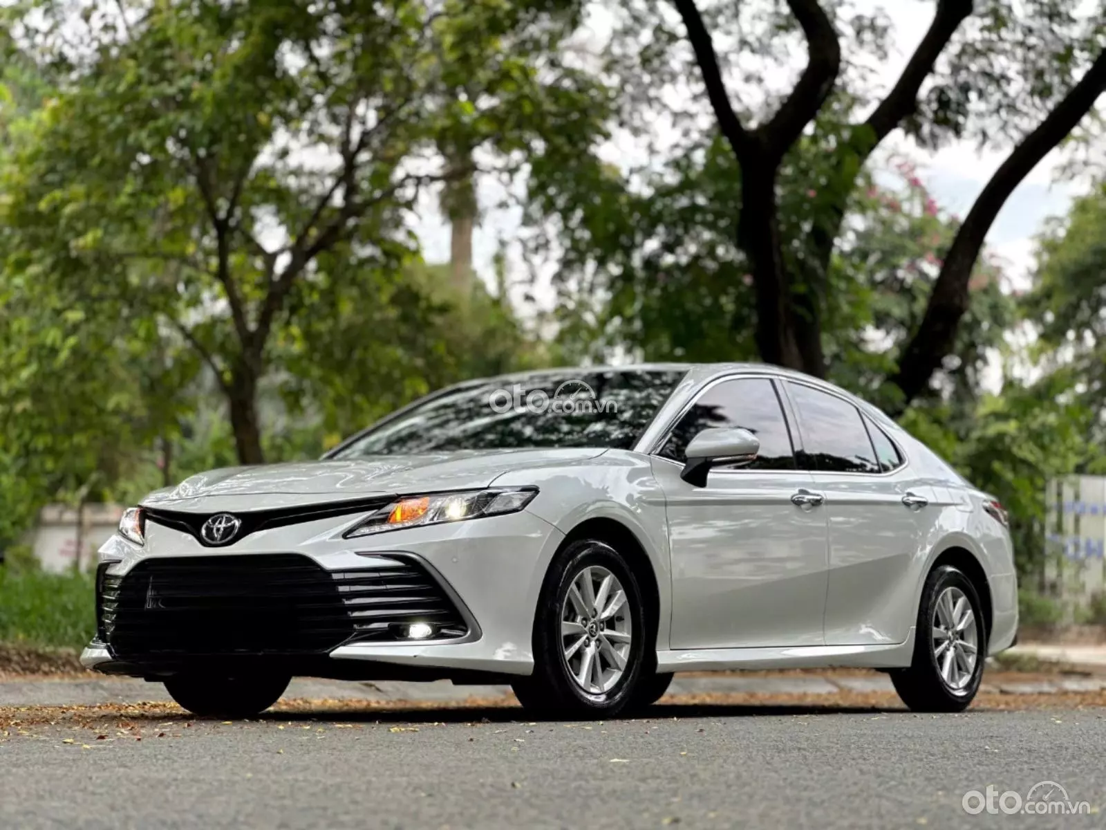 2021 Toyota Camry 2.0G