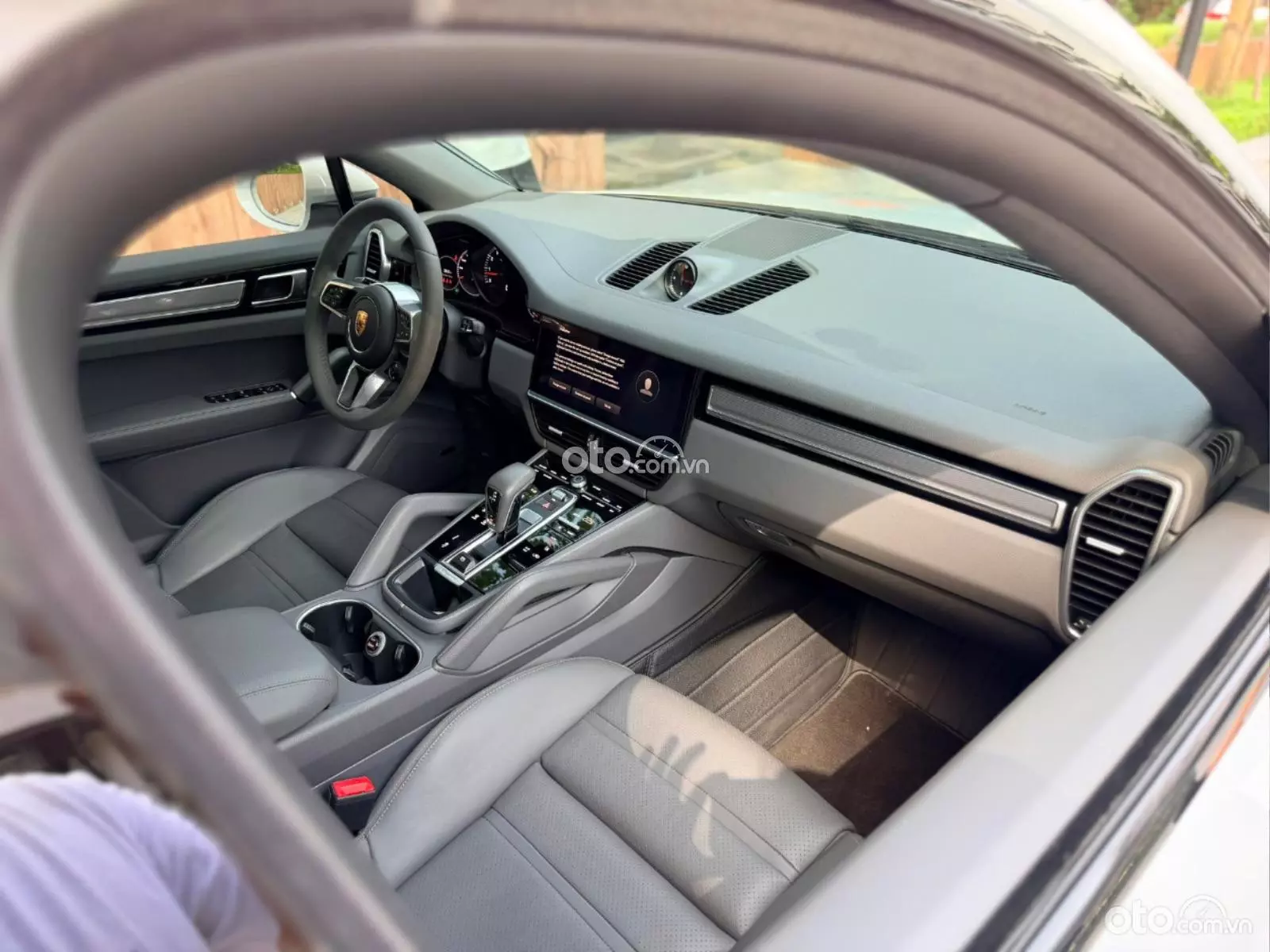 2022 Porsche Cayenne Platinum Edition - ảnh nhỏ 12