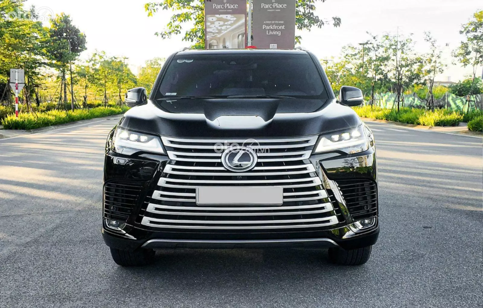 2023 Lexus LX 600 Urban