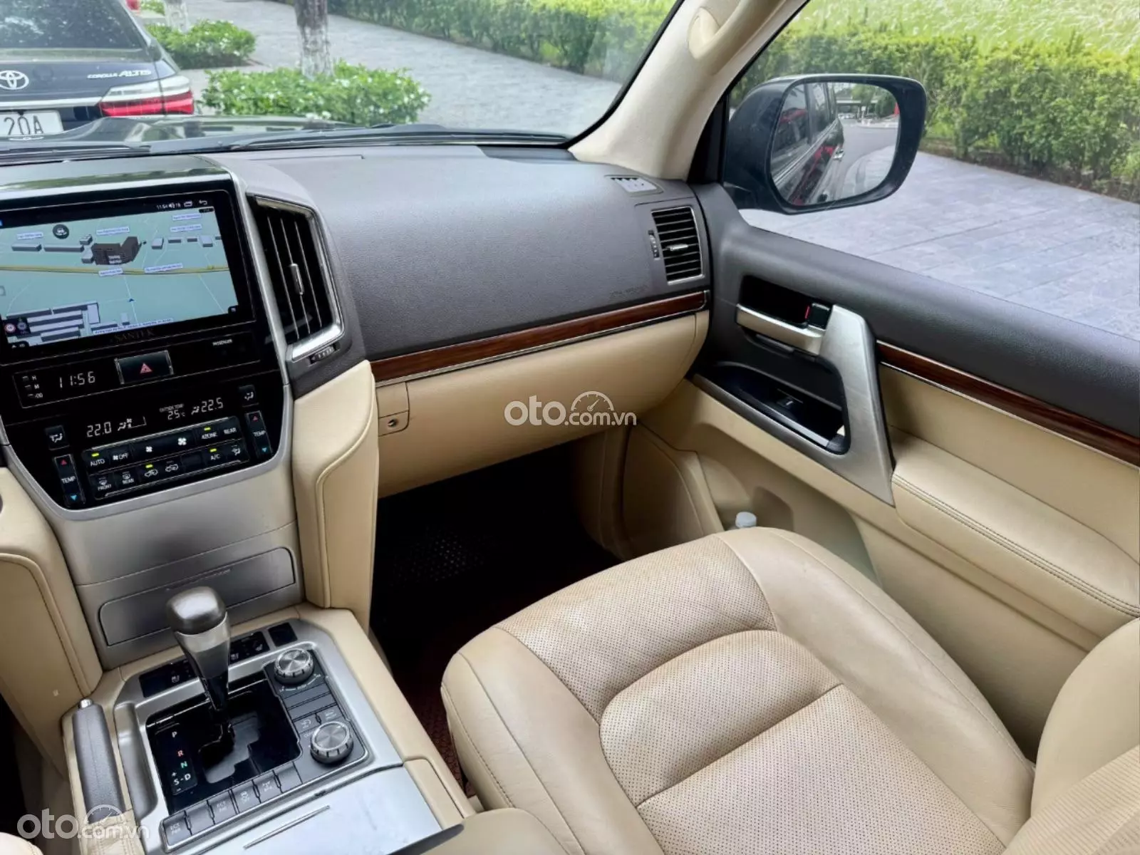 2016 Toyota Land Cruiser VX 4.6 V8 - ảnh nhỏ 9