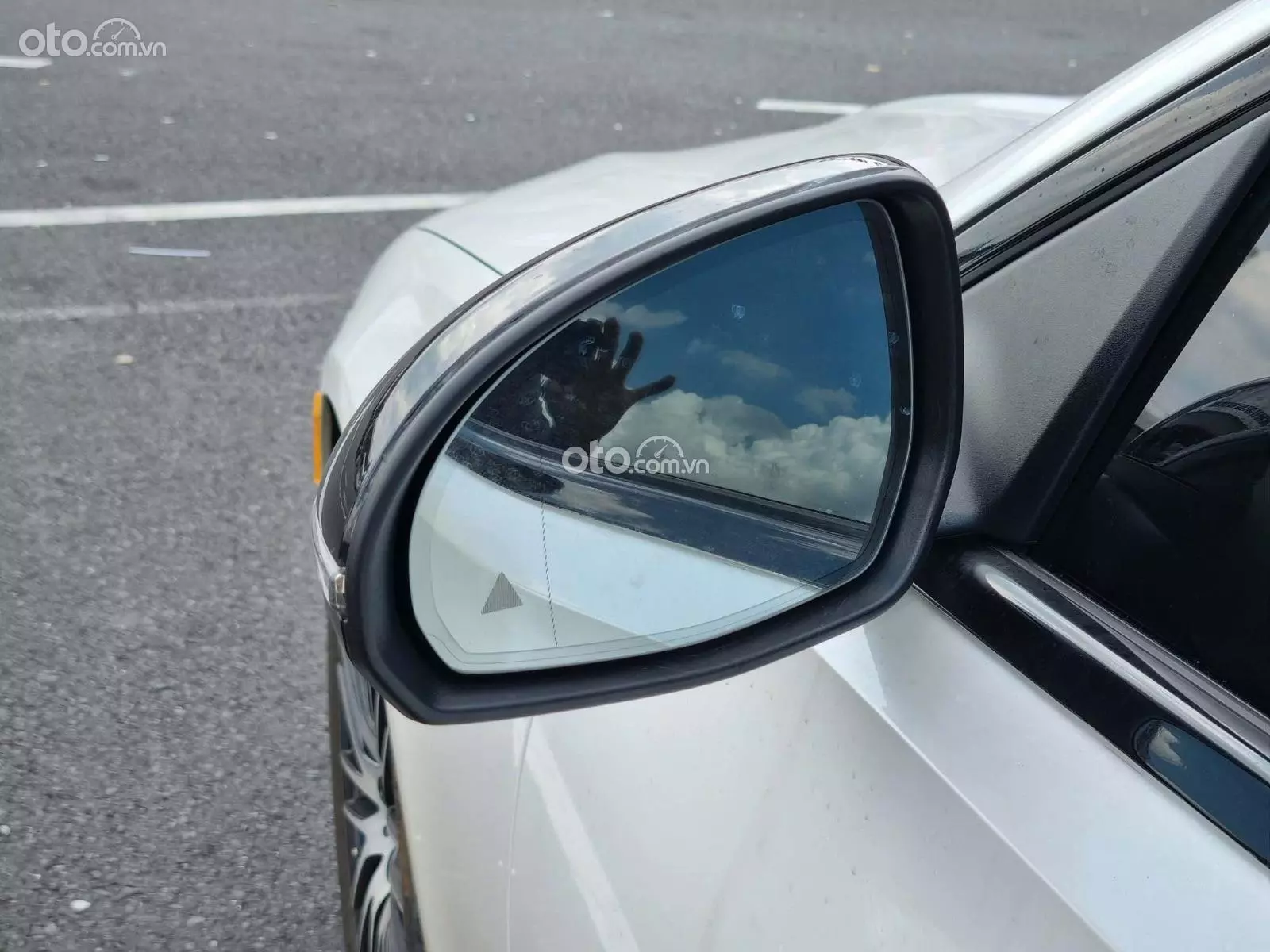 2022 Mercedes-Benz C200 Avantgarde Plus - ảnh nhỏ 5