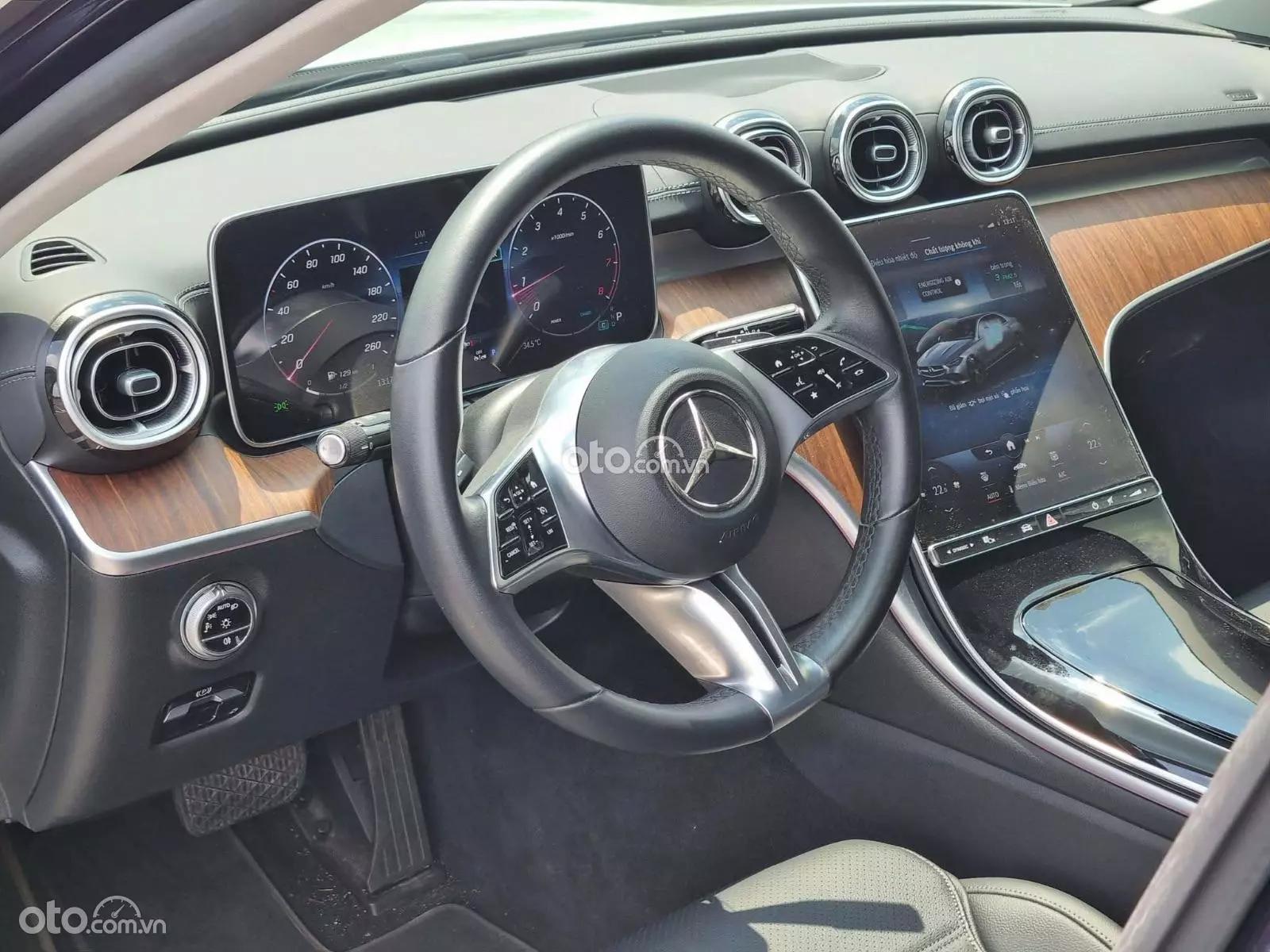 2022 Mercedes-Benz C200 Avantgarde Plus - ảnh nhỏ 6
