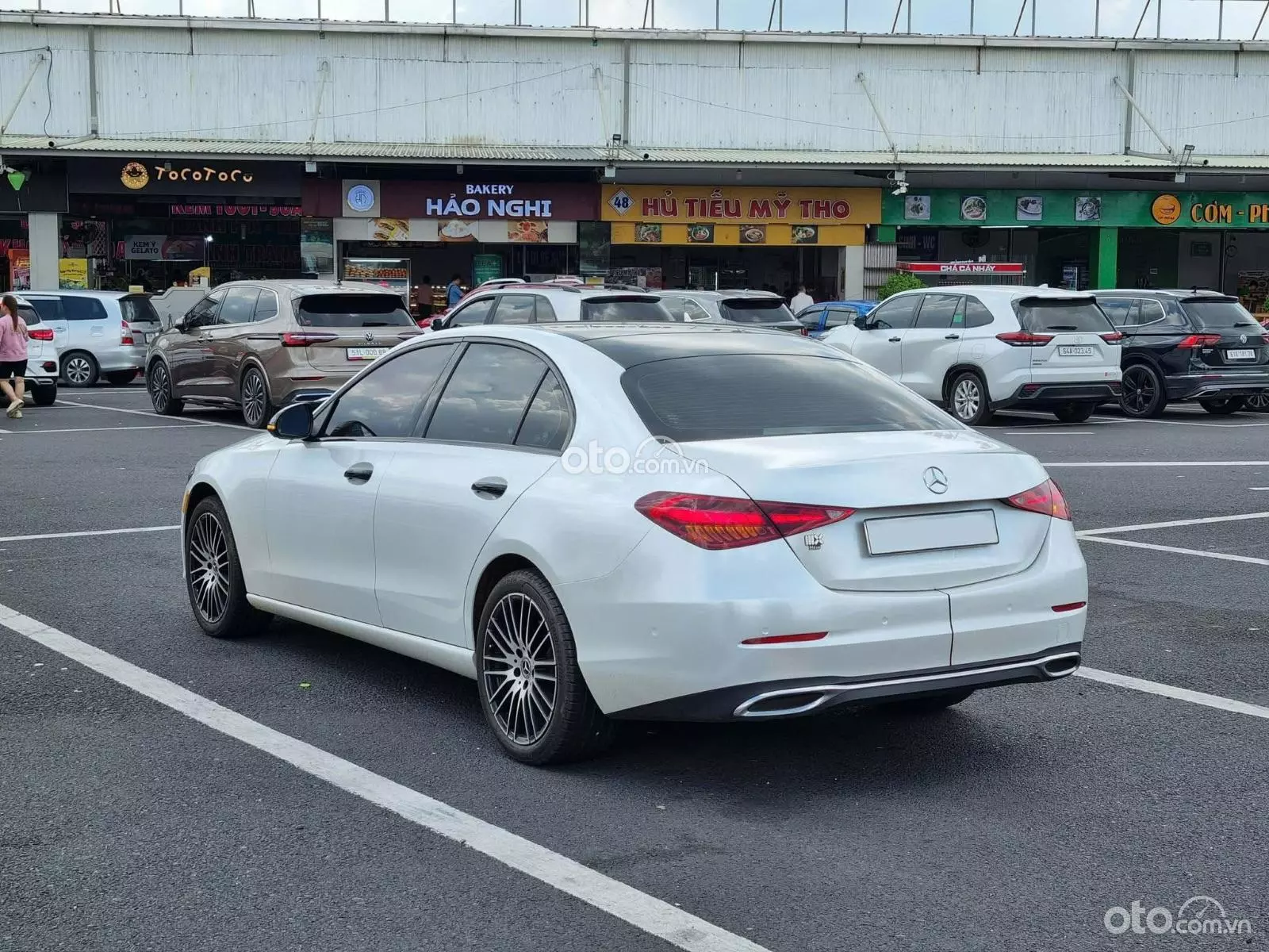 2022 Mercedes-Benz C200 Avantgarde Plus - ảnh nhỏ 4