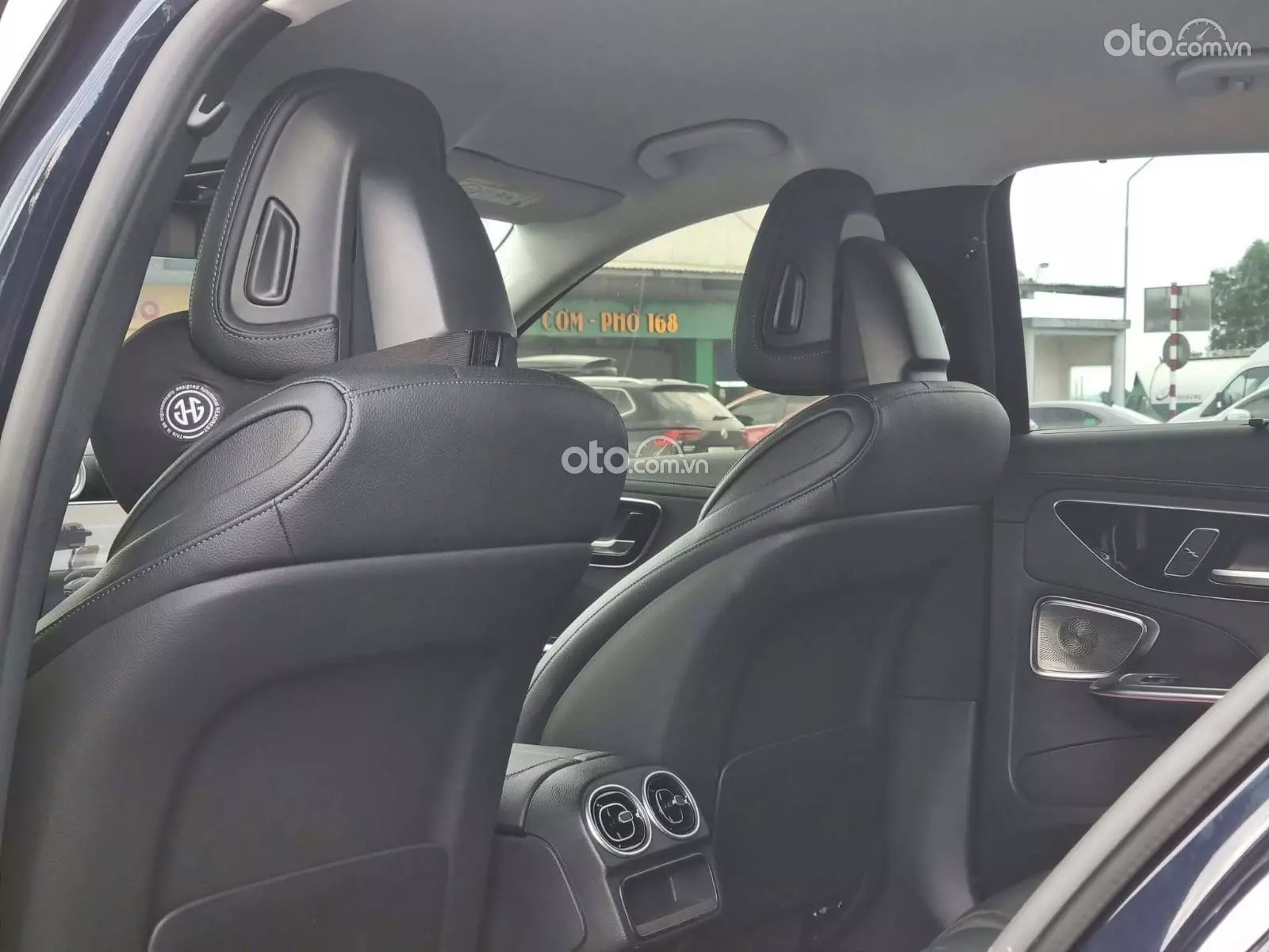 2022 Mercedes-Benz C200 Avantgarde Plus - ảnh nhỏ 12