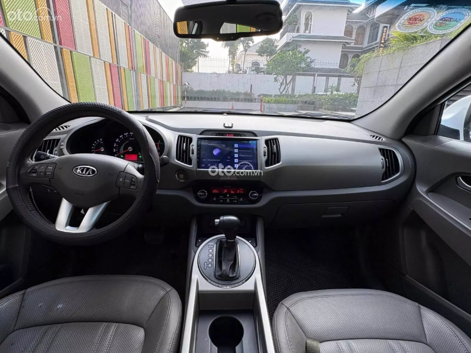 Thumbnail 10