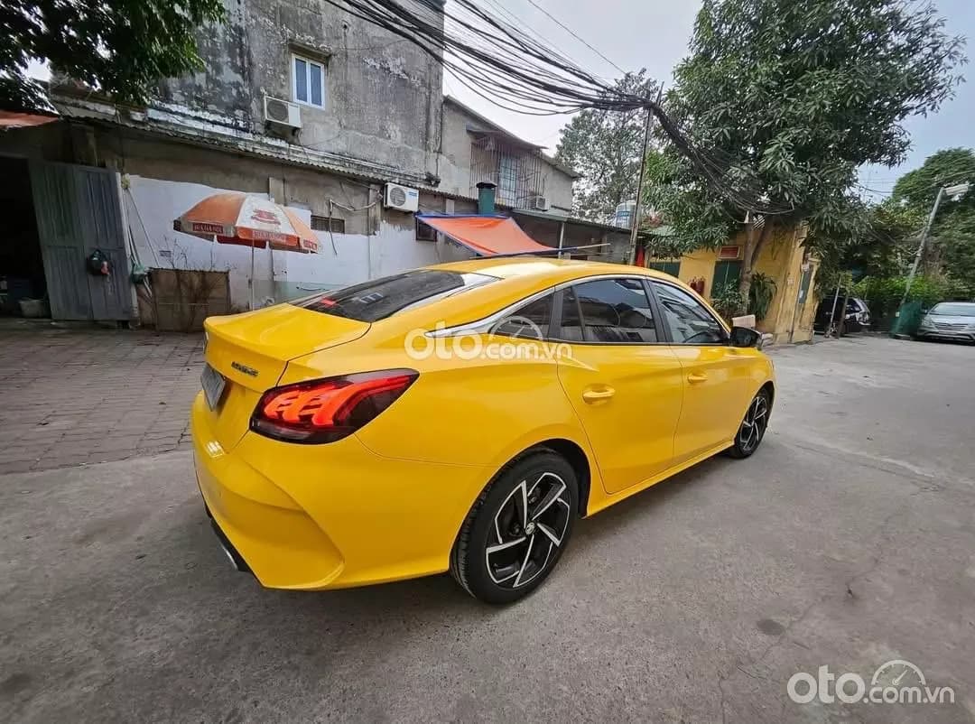 2023 MG 5 1.5L Luxury - Image 1
