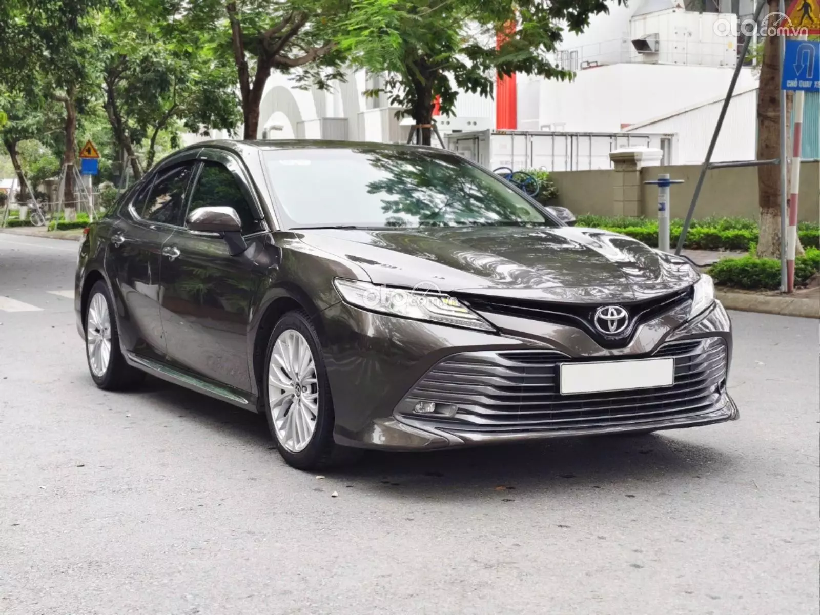 2020 Toyota Camry 2.5Q