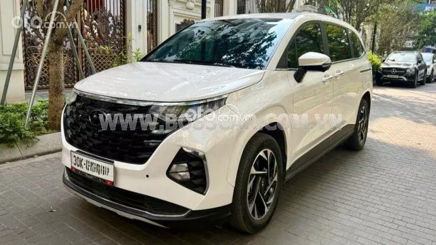 2023 Hyundai Custin 2.0T-GDi Cao cấp
