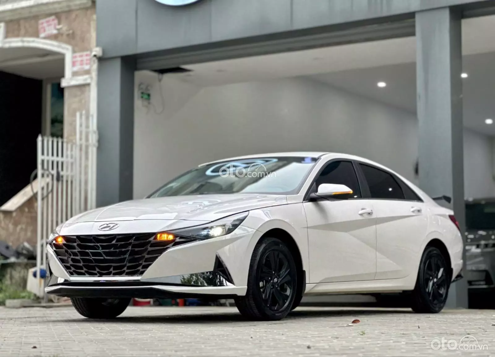 2024 Hyundai Elantra 1.6 AT Đặc biệt