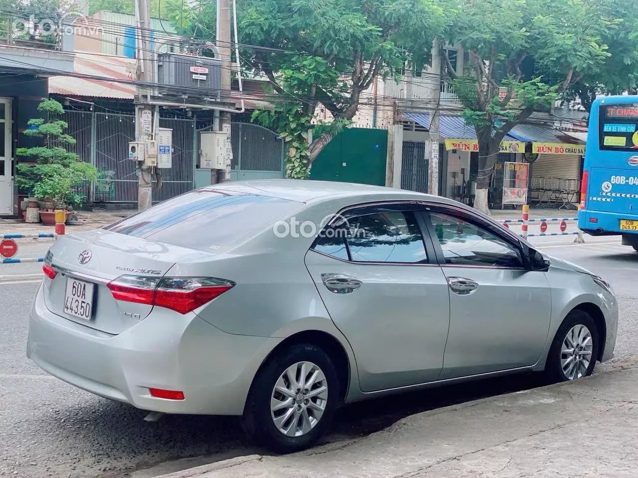 2017 Toyota Corolla Altis 1.8G CVT - ảnh nhỏ 3