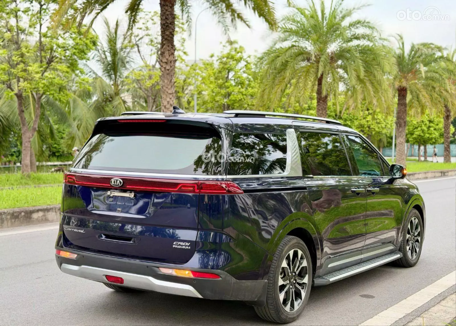 2021 Kia Carnival 2.2D Premium - ảnh nhỏ 6