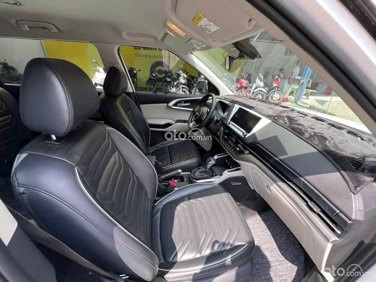 Thumbnail 9