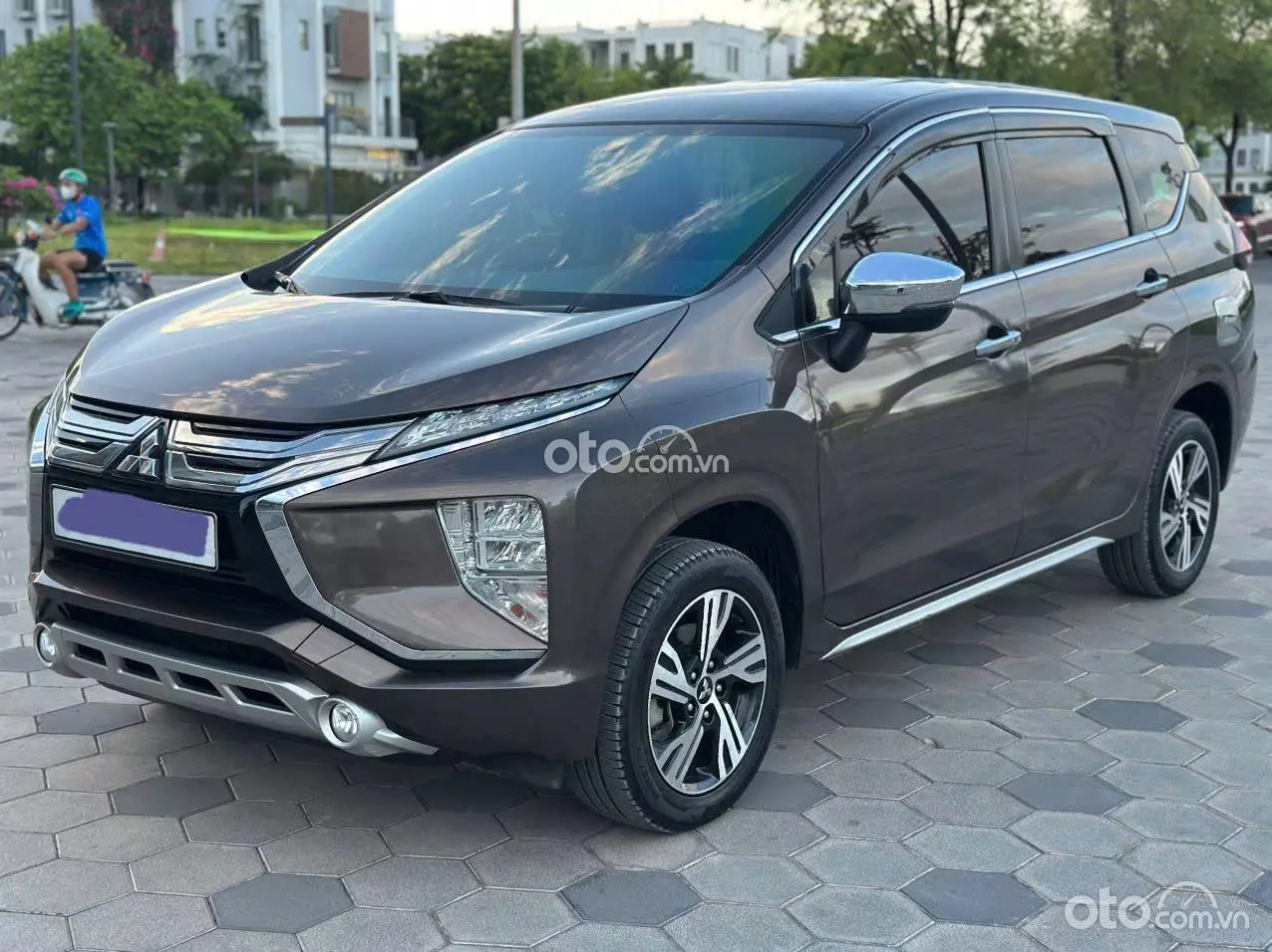 2020 Mitsubishi Xpander AT Premium