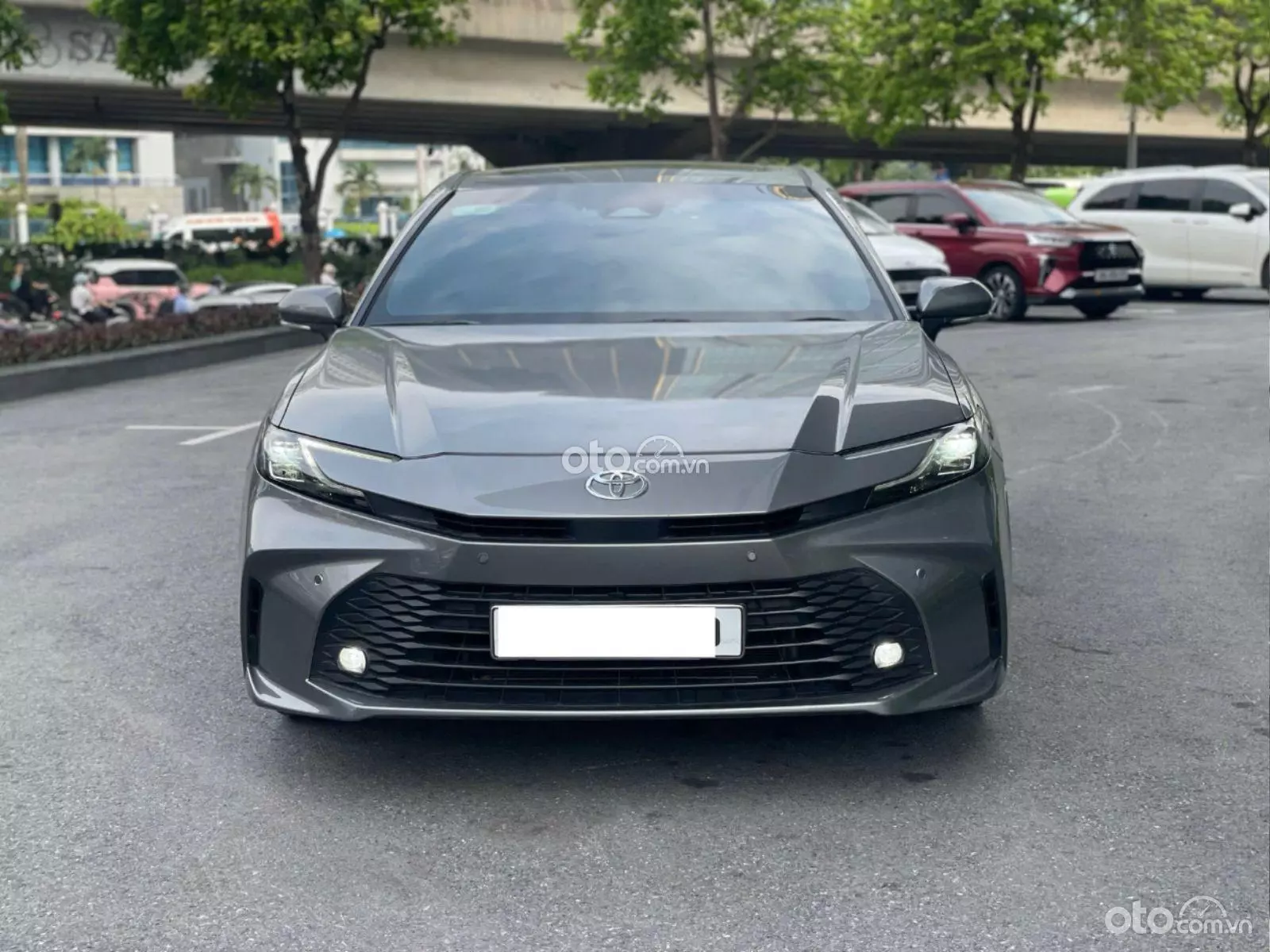 2025 Toyota Camry 2.0Q