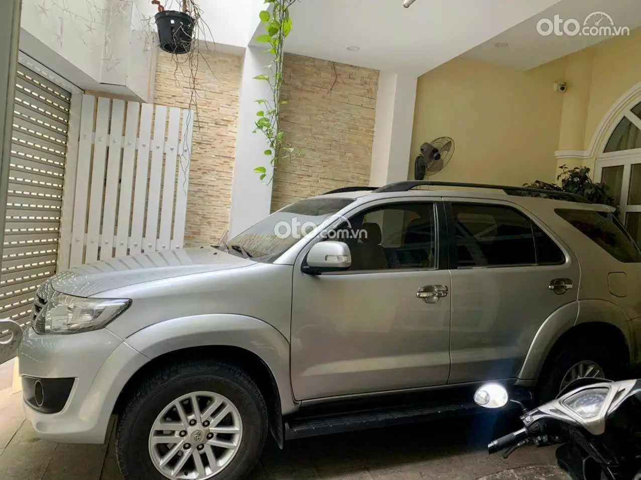 2012 Toyota Fortuner 2.7V