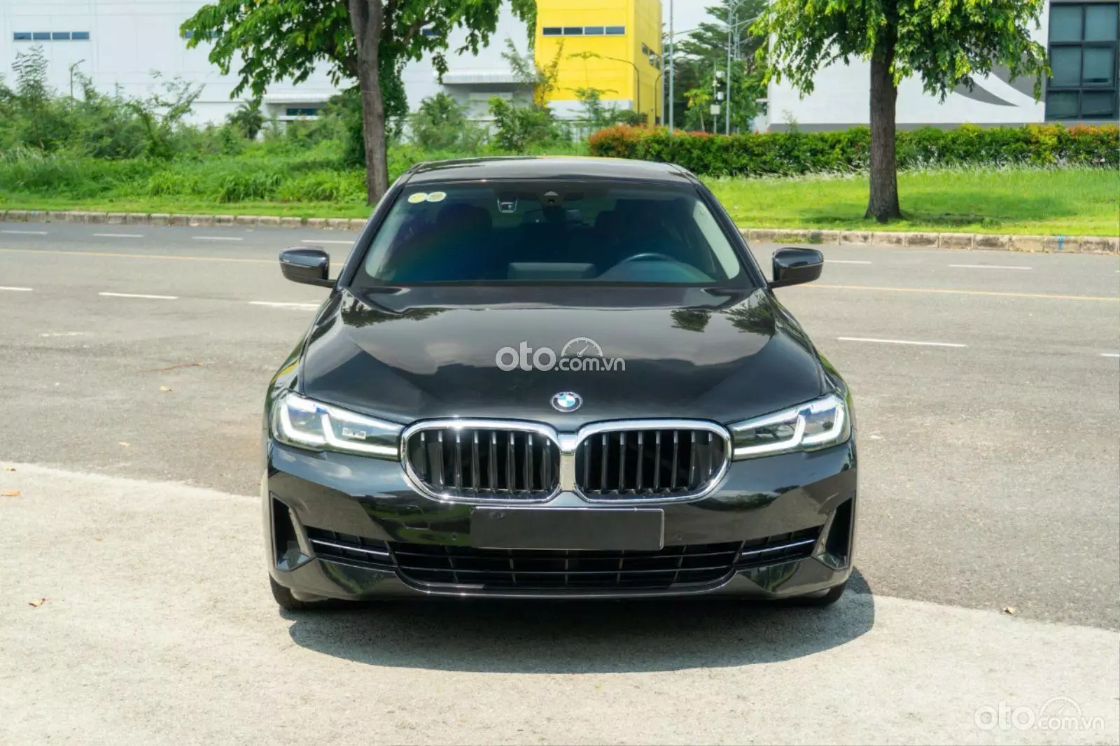 2022 BMW 520i Luxury Line