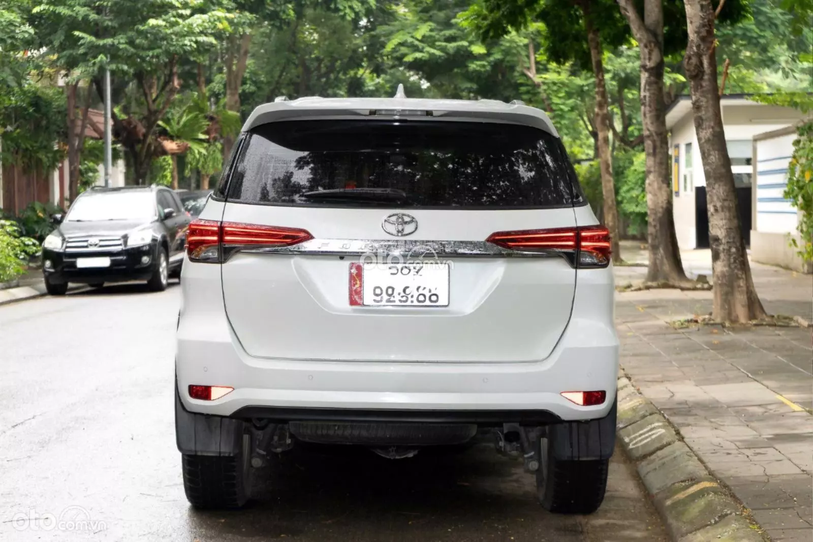 2022 Toyota Fortuner 2.4G 4x2 AT - ảnh nhỏ 3