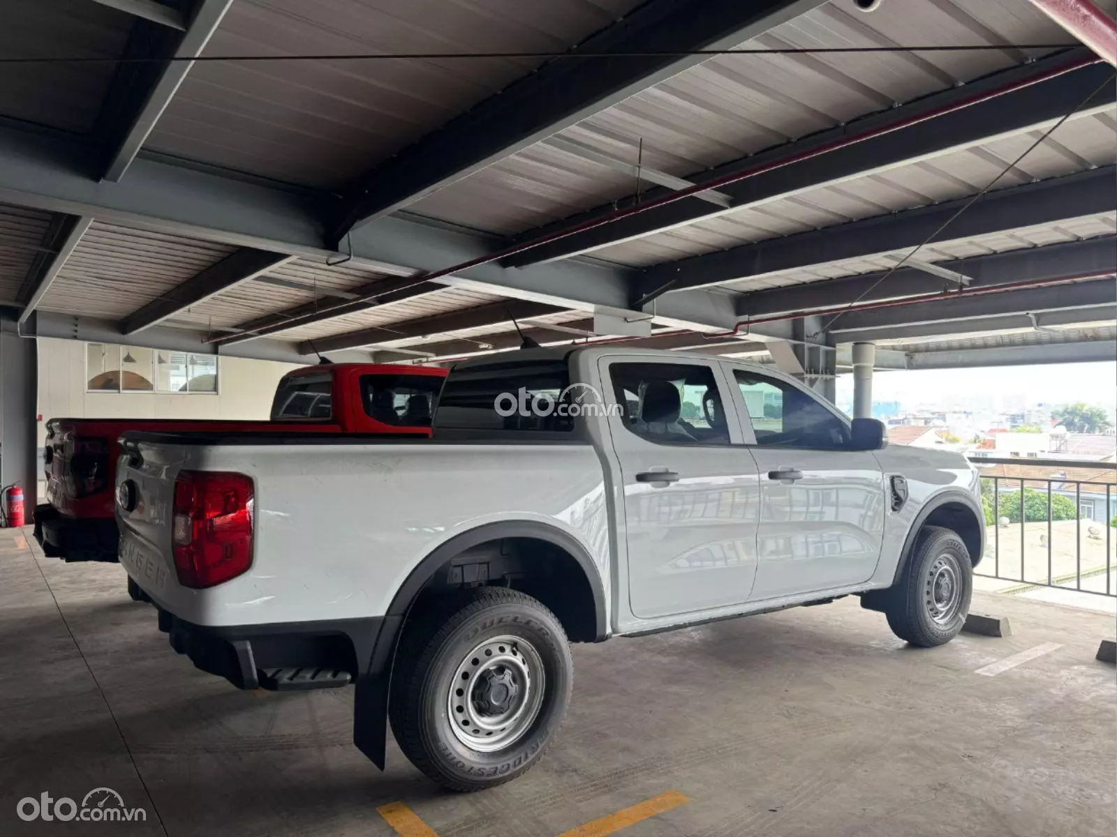 2025 Ford Ranger XLS 2.0L 4x2 AT - ảnh nhỏ 2