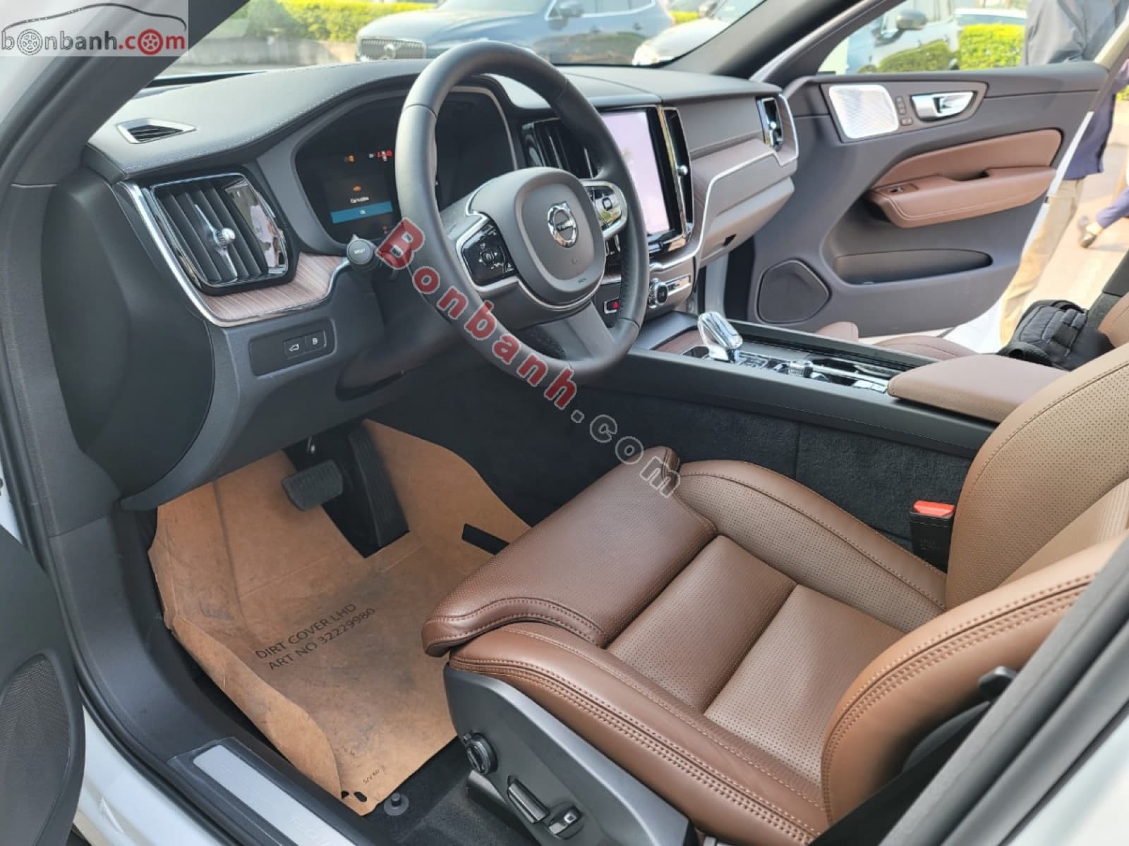 2025 Volvo XC60 Recharge Ultimate T8 AWD - ảnh nhỏ 6
