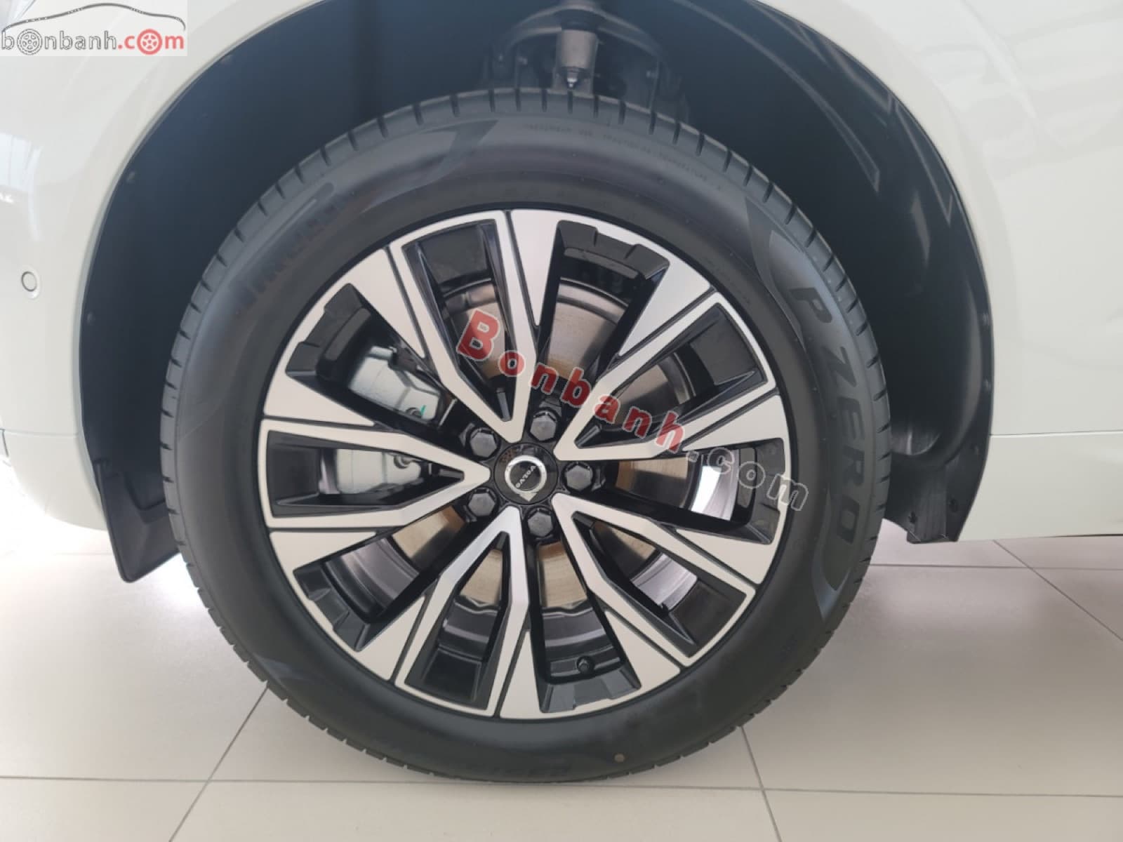 2025 Volvo XC60 Ultra B6 AWD - ảnh nhỏ 5