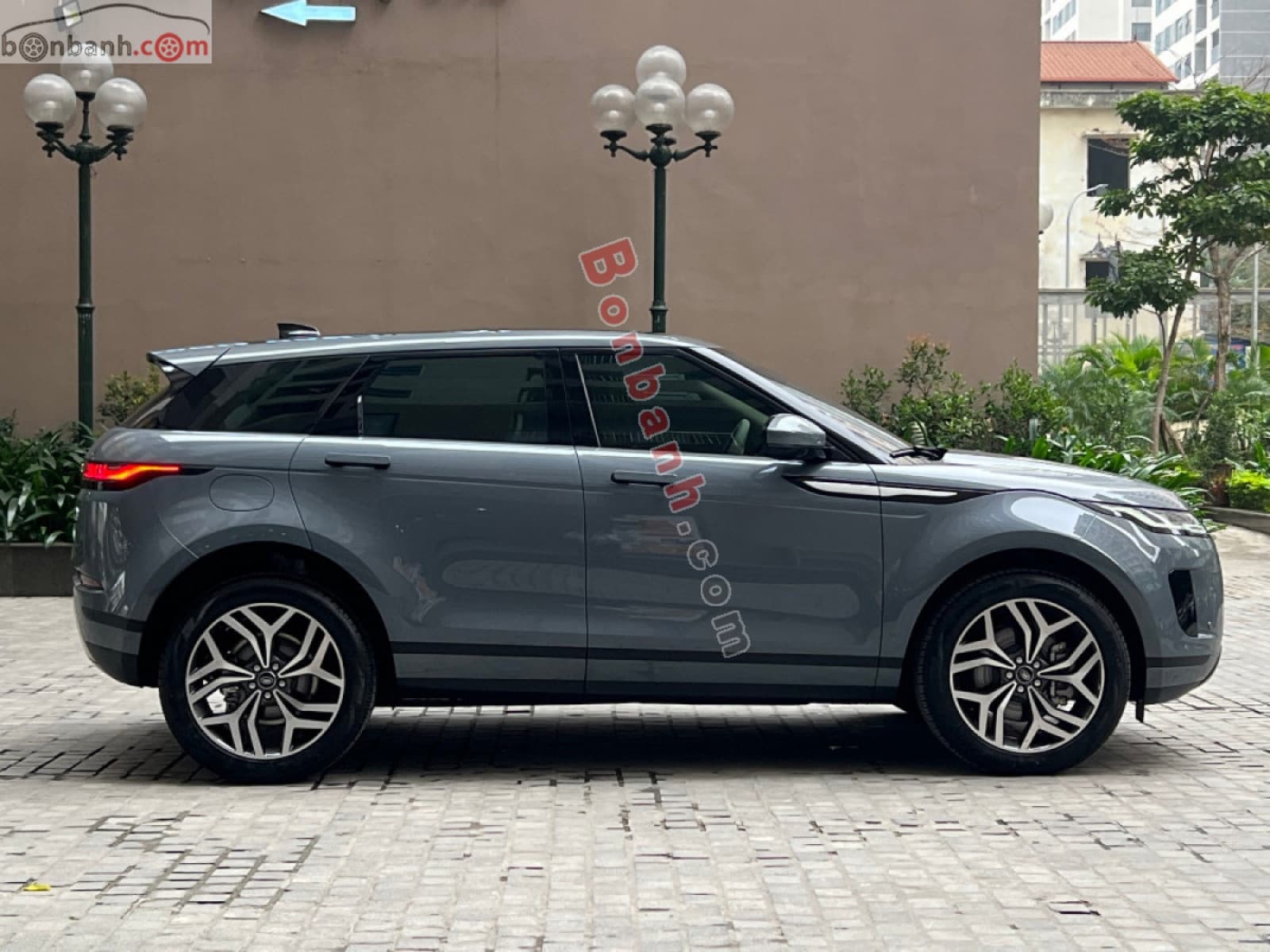 2025 Land Rover Range Rover Evoque R-Dynamic SE - ảnh nhỏ 3