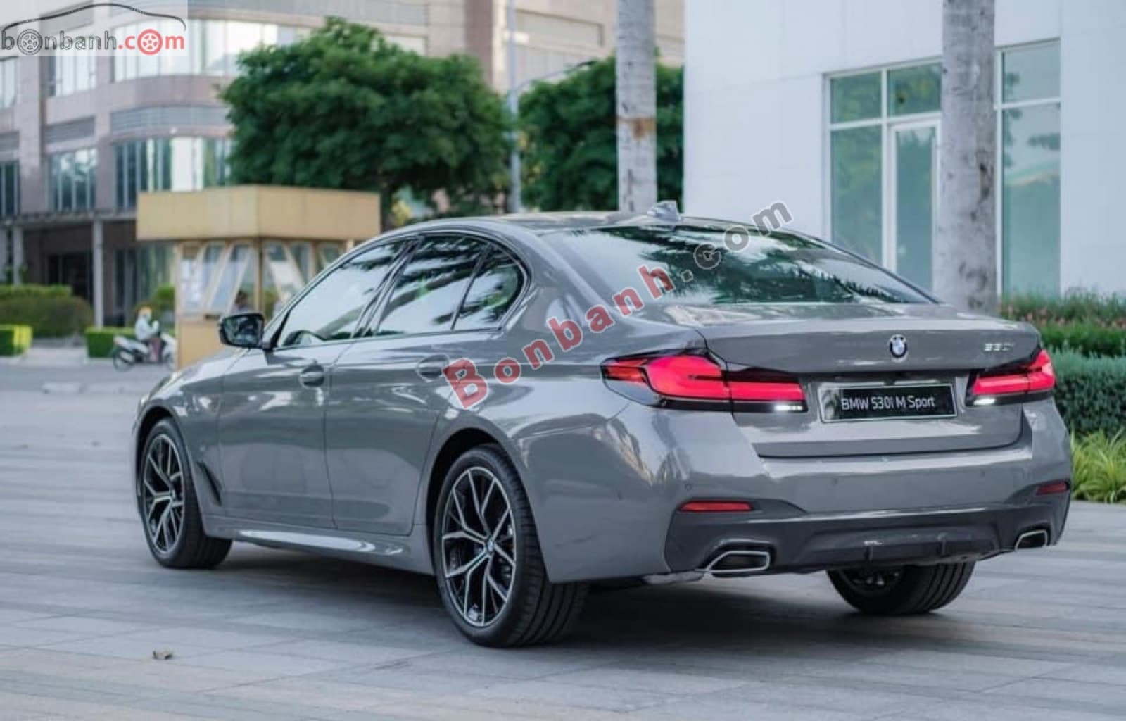 2022 BMW 5 Series 530i M Sport - ảnh nhỏ 4