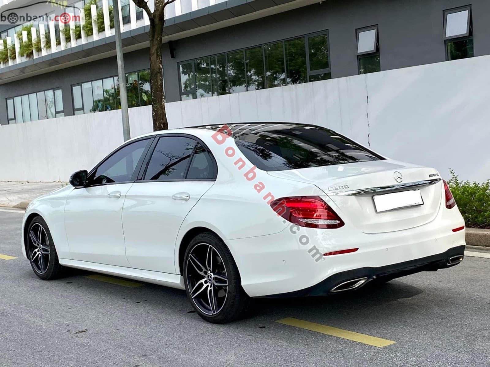 2020 Mercedes-Benz E class E300 AMG - ảnh nhỏ 5