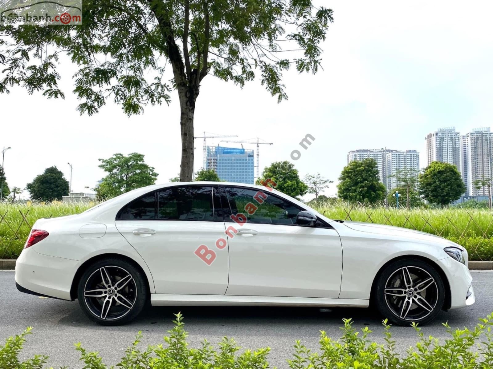 2020 Mercedes-Benz E class E300 AMG - ảnh nhỏ 6