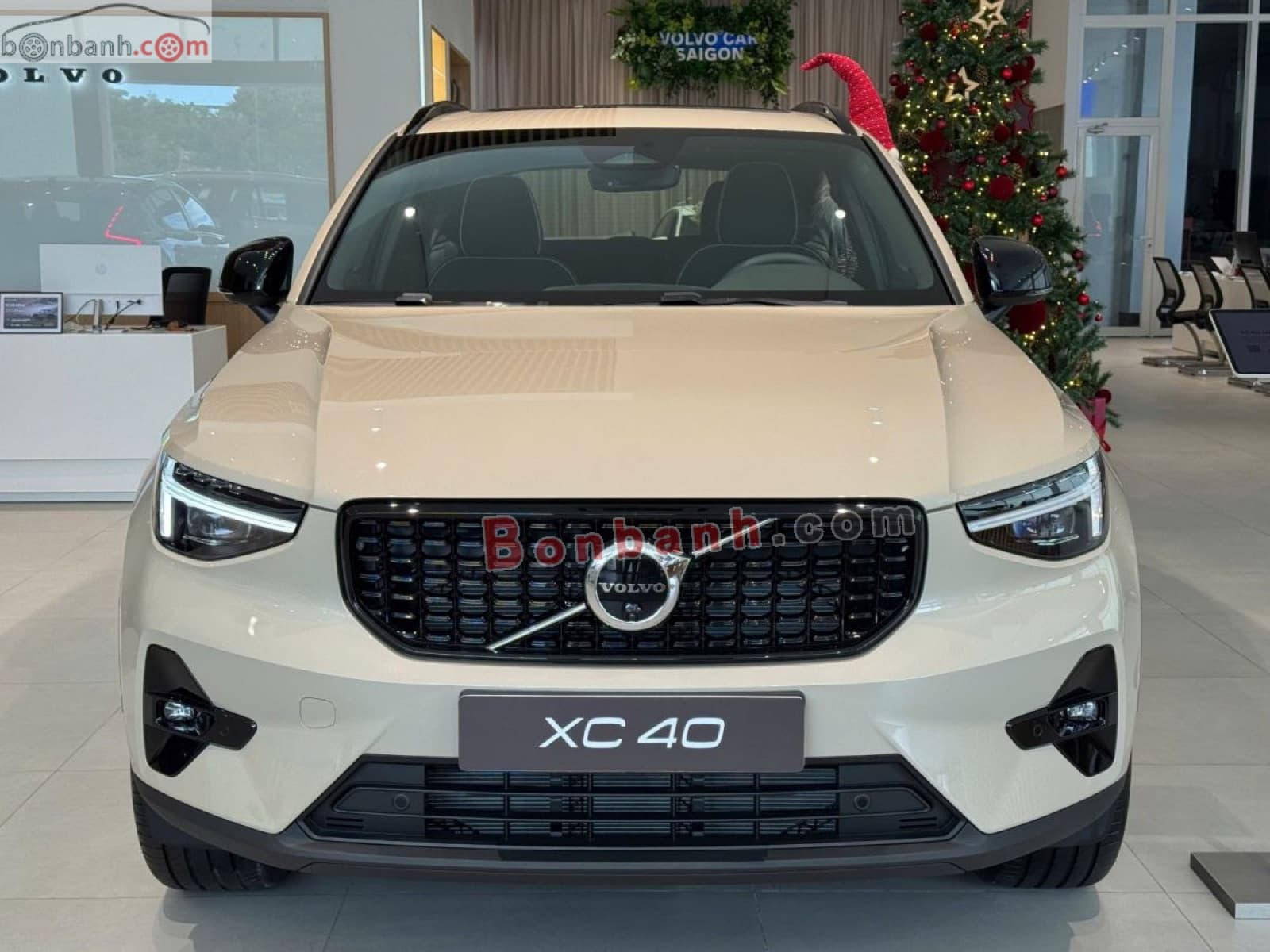 2025 Volvo XC40 Ultra B5 AWD