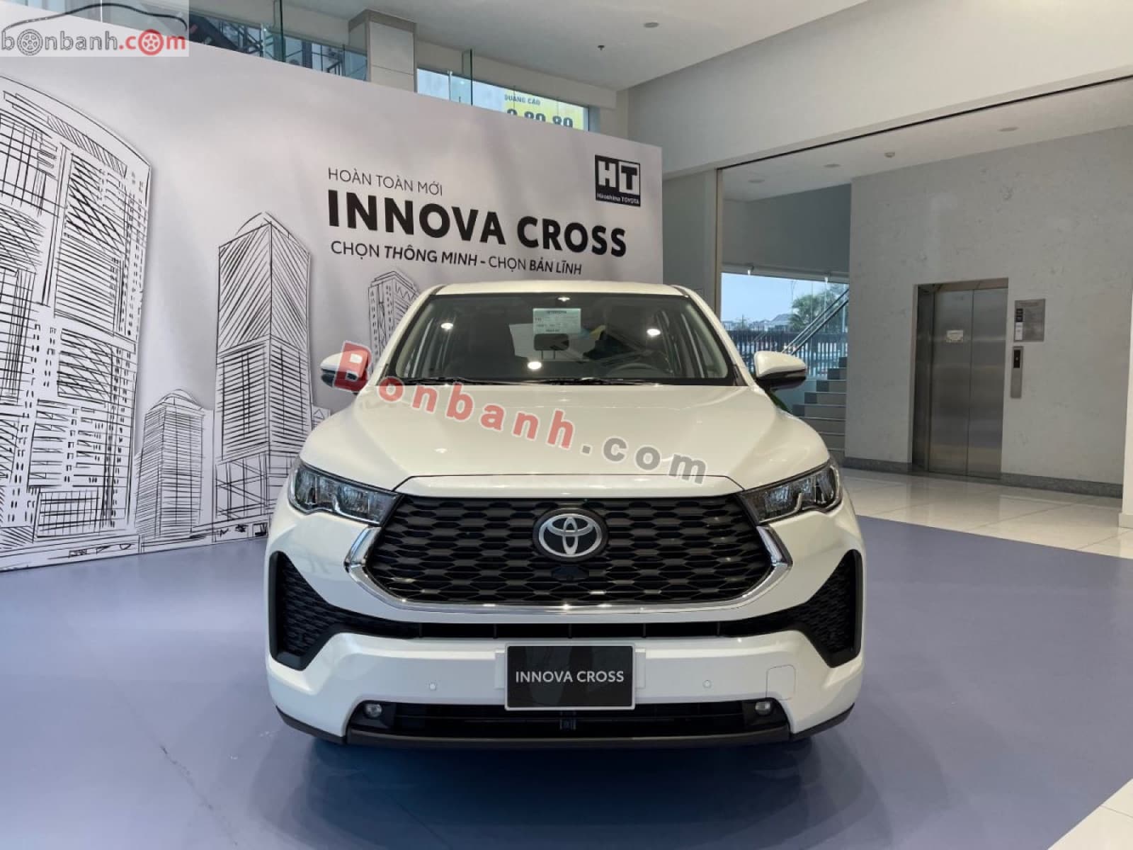 2026 Toyota Innova Cross 2.0V CVT