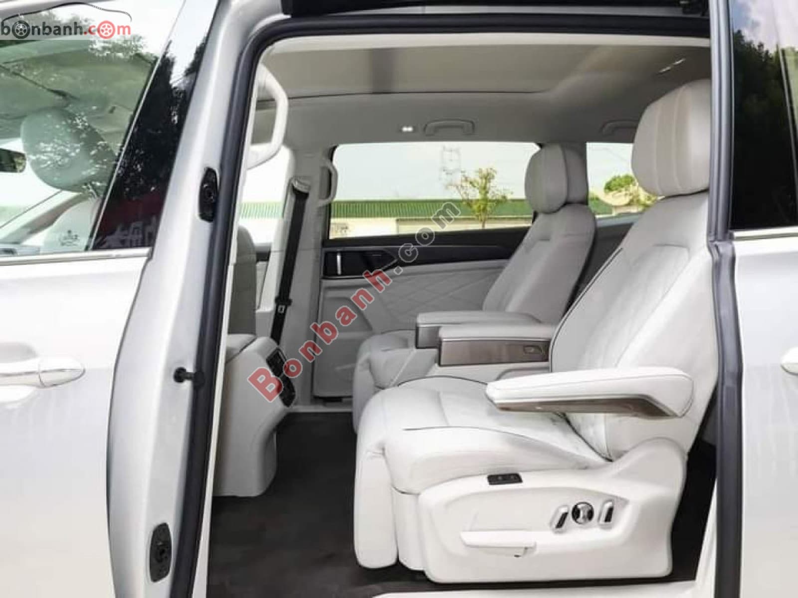 2025 Volkswagen Viloran Luxury - ảnh nhỏ 4