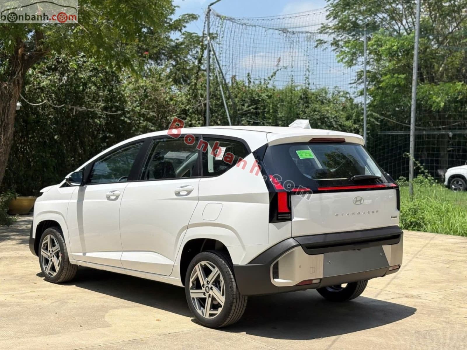 2026 Hyundai Stargazer Cao cấp 1.5 AT - ảnh nhỏ 3