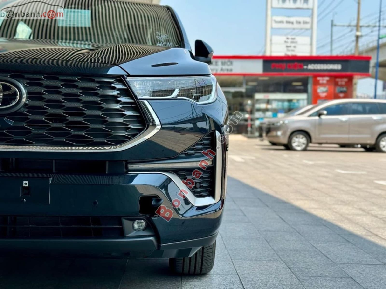 2026 Toyota Innova Cross HEV 2.0 CVT - ảnh nhỏ 3