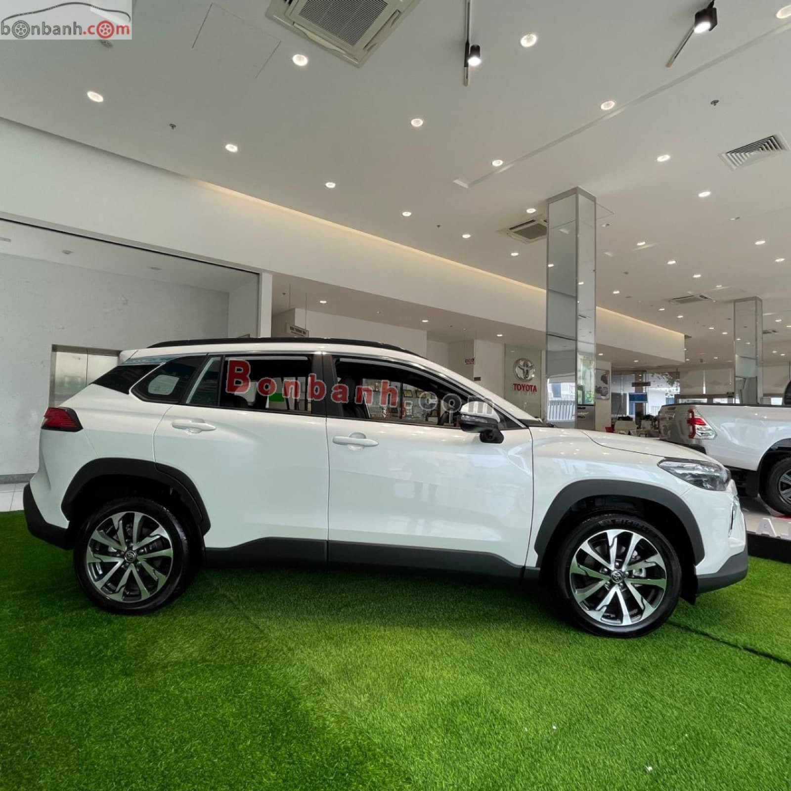 2026 Toyota Corolla Cross 1.8V - ảnh nhỏ 5