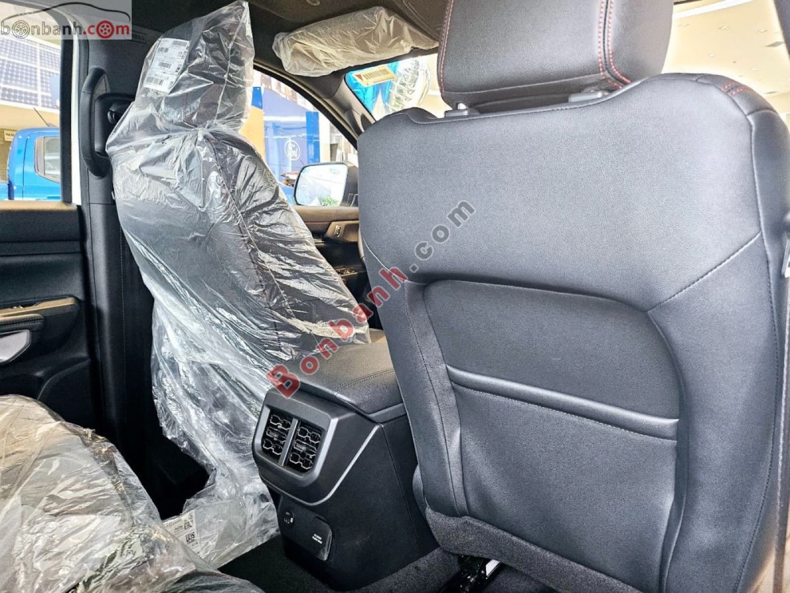 2026 Ford Ranger Stormtrak 2.0L 4x4 AT - ảnh nhỏ 7