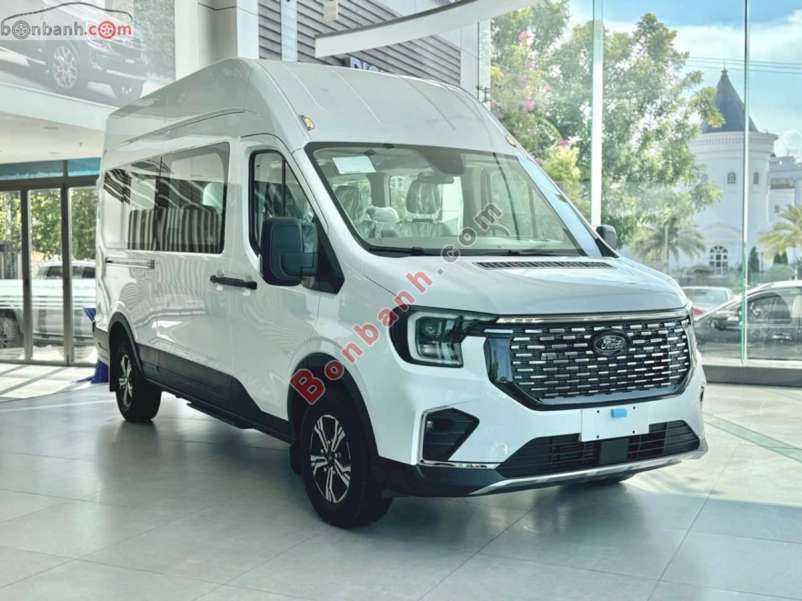 2026 Ford Transit Premium