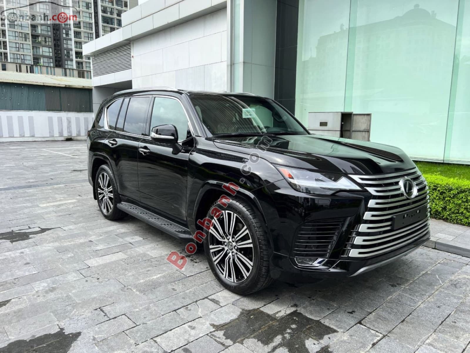 2026 Lexus LX 600 Urban