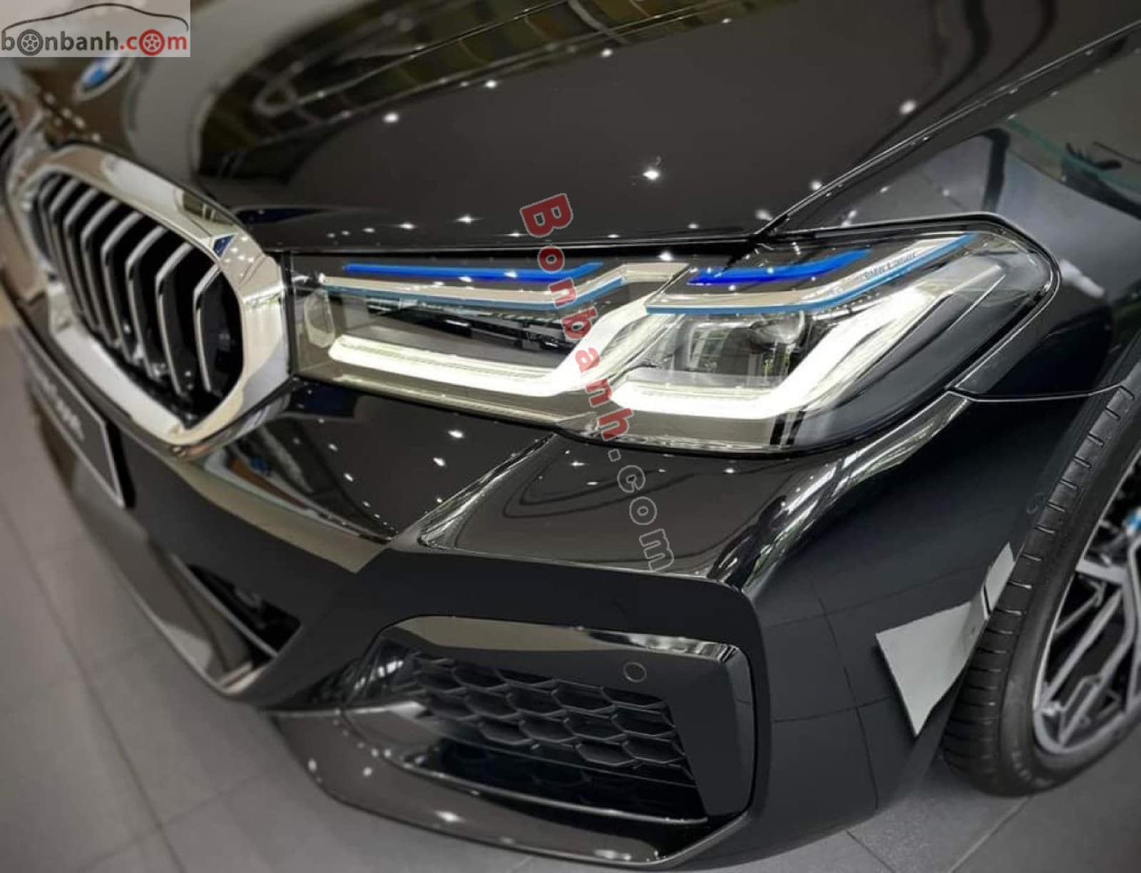 2023 BMW 5 Series 520i M Sport - ảnh nhỏ 3