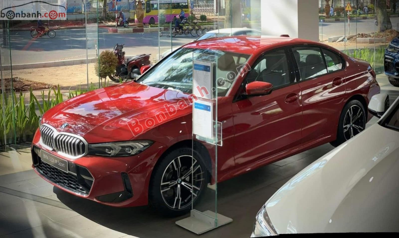 2025 BMW 3 Series 320i M Sport - ảnh nhỏ 2