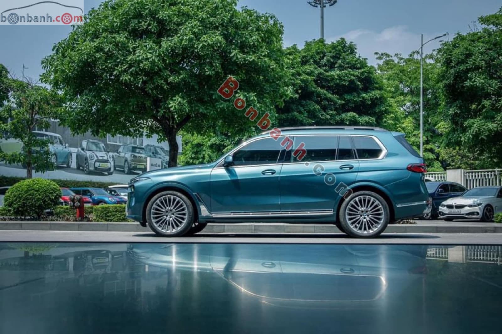 2025 BMW X7 xDrive40i