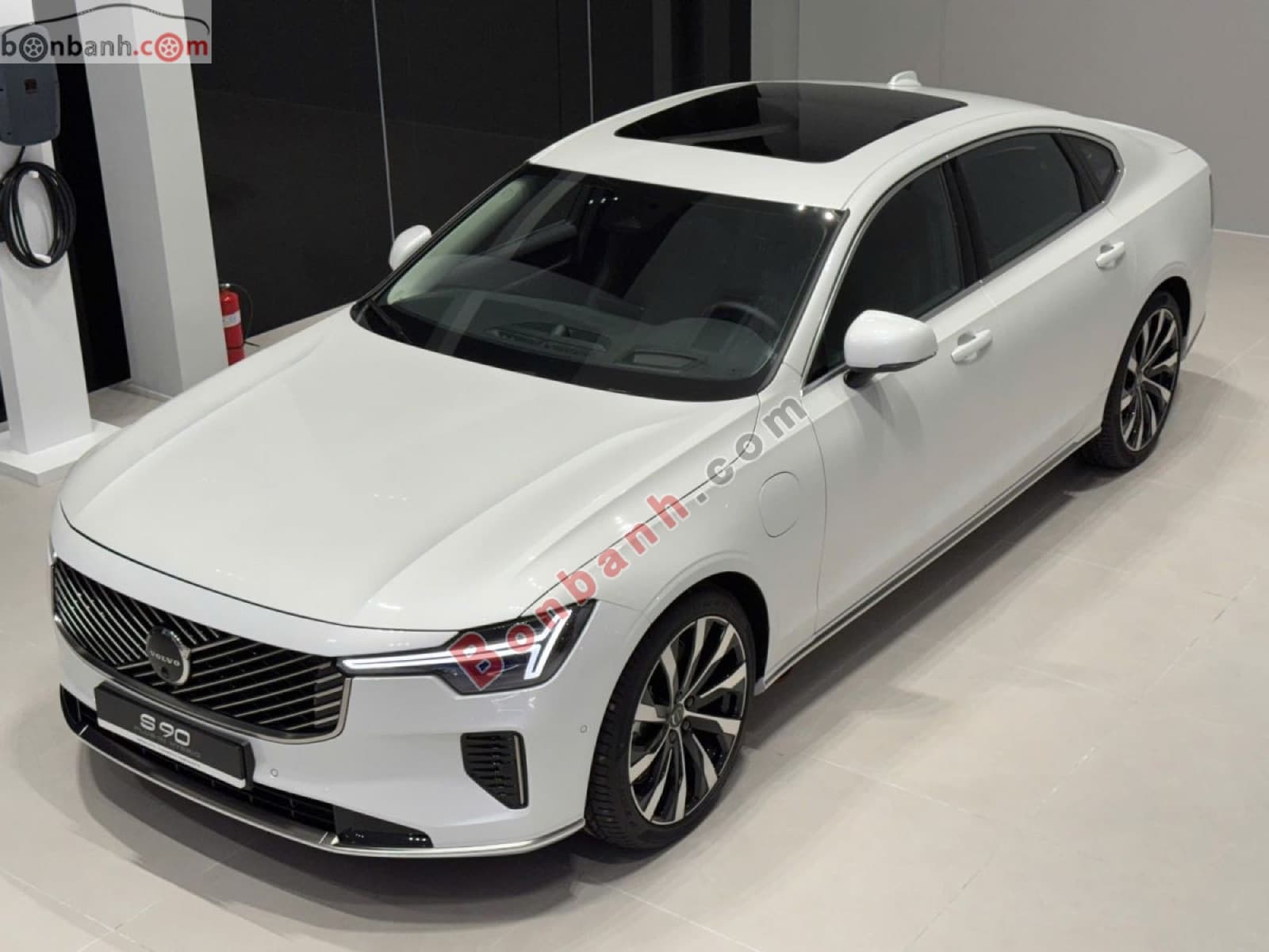 2025 Volvo S90 Plug-in Hybrid Ultra T8 AWD