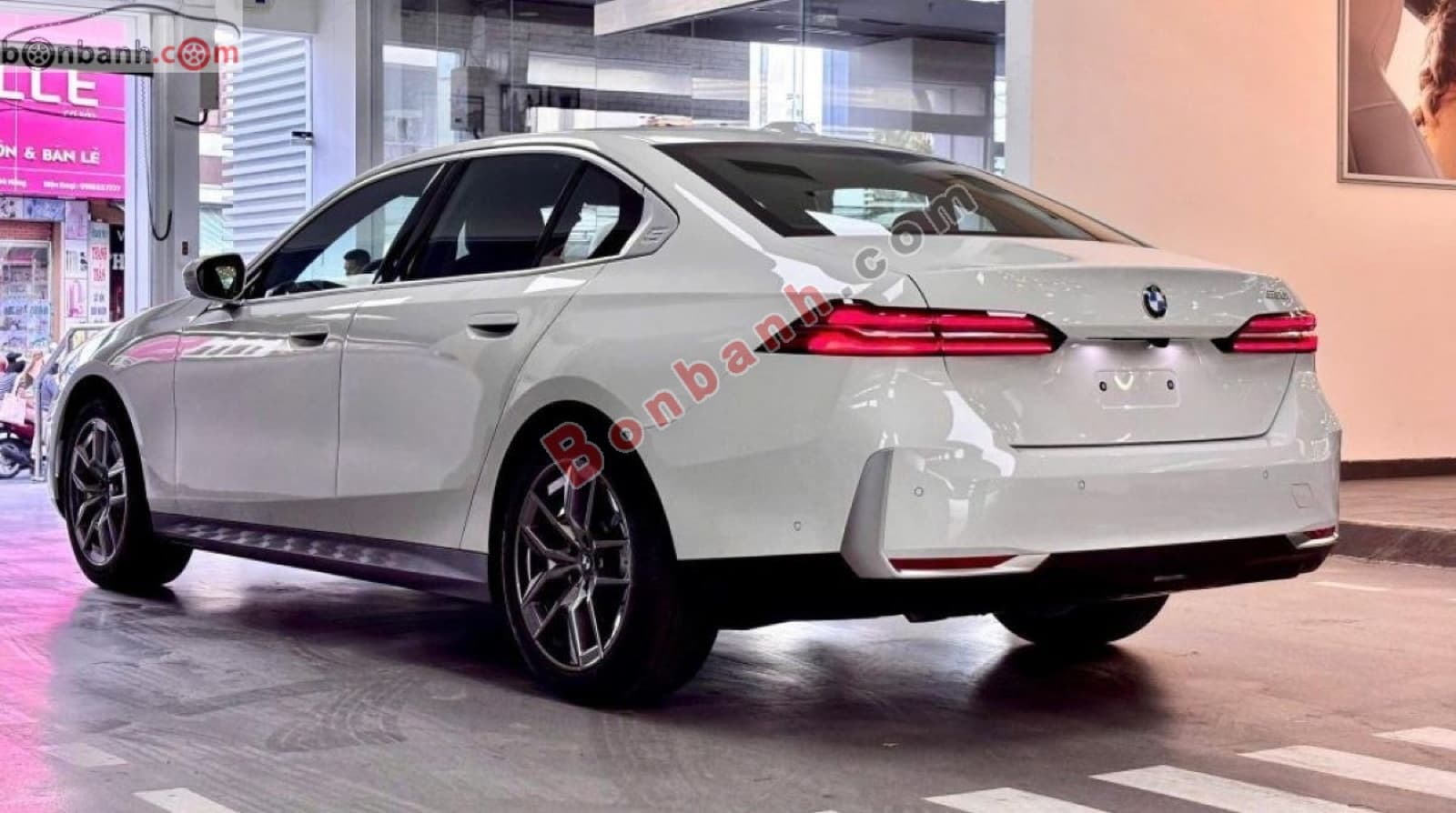2026 BMW 5 Series 520i Premium - ảnh nhỏ 2
